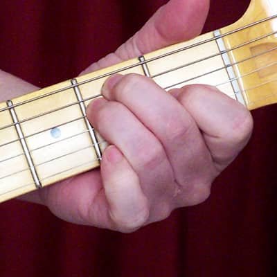 4 Beginner Guitar Chords