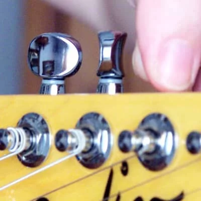 How to Tune a Guitar