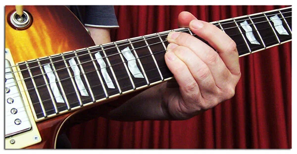 Two Stings Unison Bends